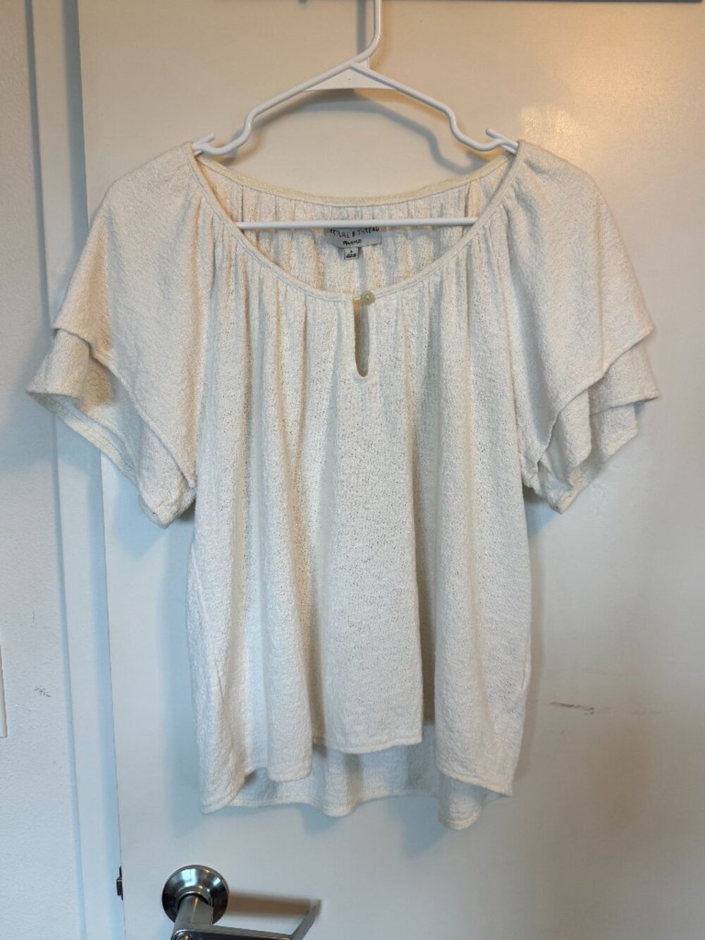 Madewell Texture and Thread Tiered Sleeve Top